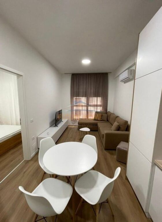 Affitto, Appartamento 1+1 nella Residenza Kadiu, Alidemi, Tirana.