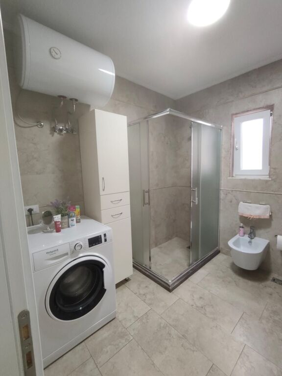 Tirane, affittasi appartamento 1+1