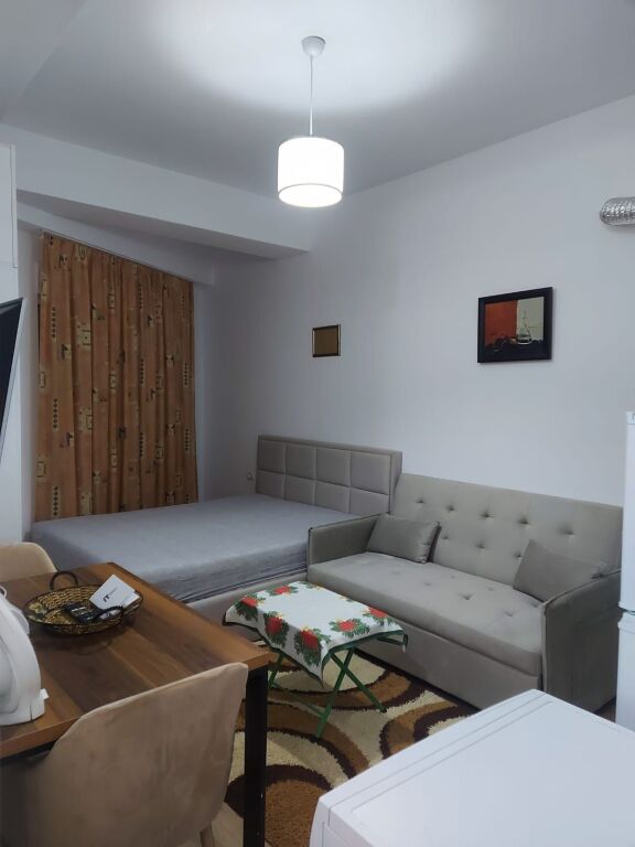 🏠 Studio apartment for rent  📍 Address: Ali Demi, Kaimi Complex💶 Price: 25000 lek / month