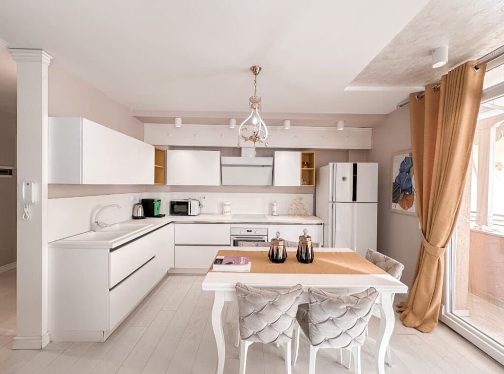 Jepet me qira apartament 2+1+2 tek Kopshti Zoologjik