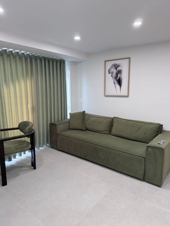 🏢In the 5 Maj area, a 40m2 furnished studio apartment is for rent, 35,000 LEKE    