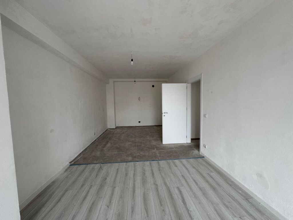 Apartment 3+1+2+2 Water Supply for Sale