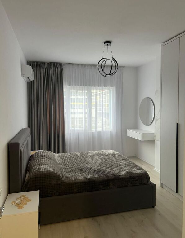 Apartament 1+1  me qira tek Univers city