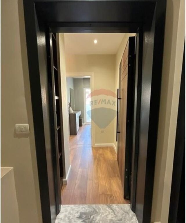 Apartament - Për Shitje - Rruga Mine Peza, Tiranë