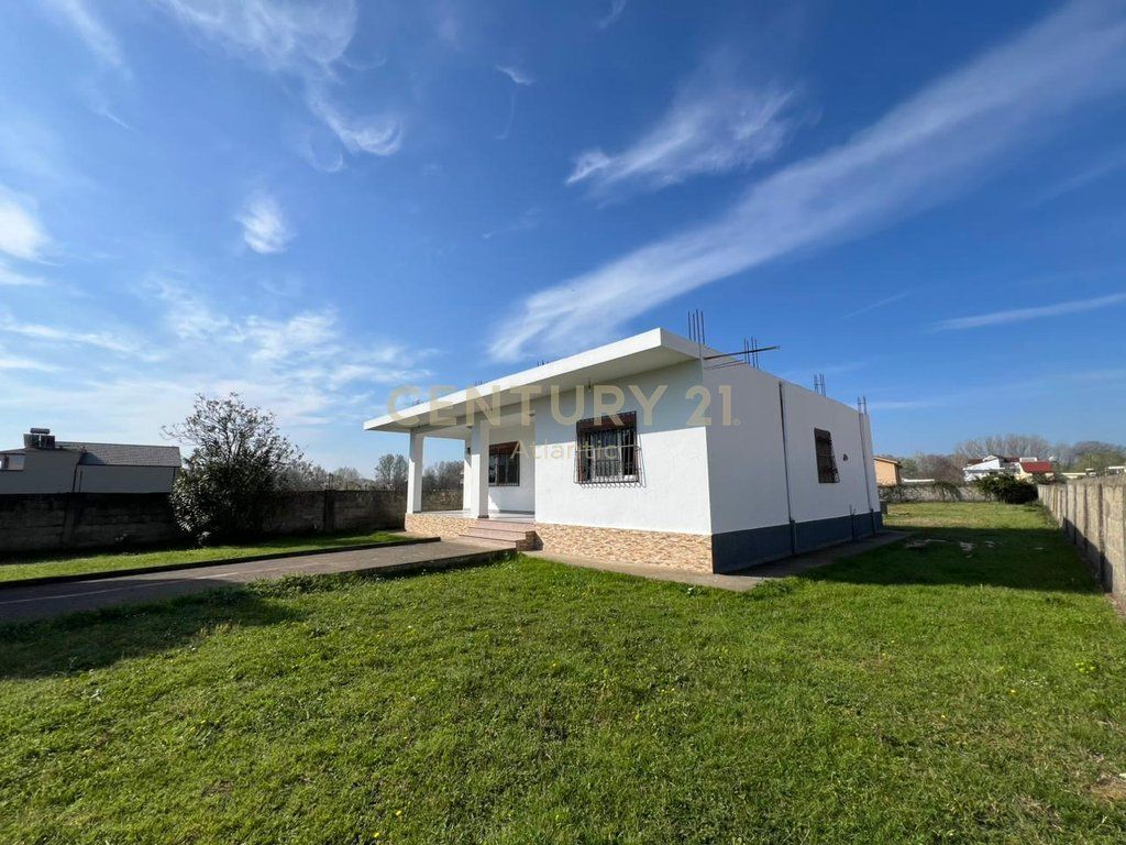 SHITET SHTEPI PRIVATE PRANE QENDRRES NE SHIJAK !