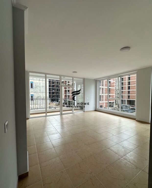 OFFICE FOR RENT 120 M2 TRAIN STATION 1,500 EURO FH-64849