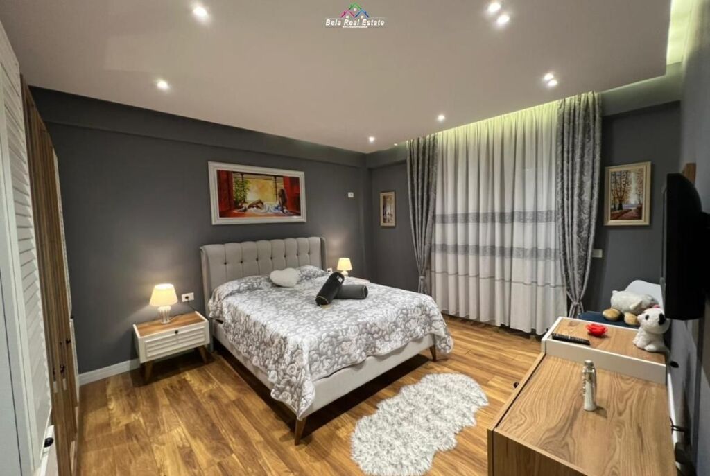 Appartamento in Affitto 1+1 a Bllok (ID B210480) Tirana