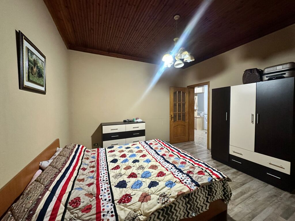 Apartament 1+1+Verande me Qira mbrapa Harry Fulls