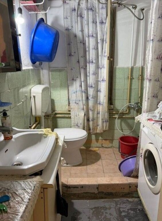 Qera, Apartament 1+1,Ish Parku i Autobusave