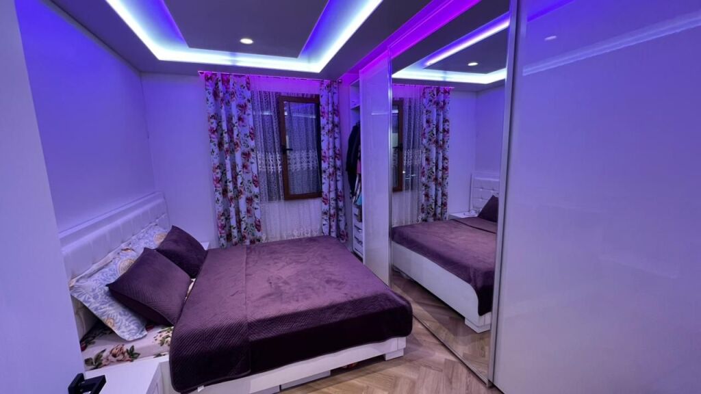 3+1+2, Ex Campo di Aviazione