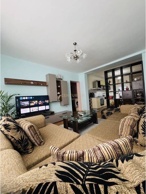 NEW LISTING. 1+1 apartment for rent in the heart of Tirana! 700 Euro