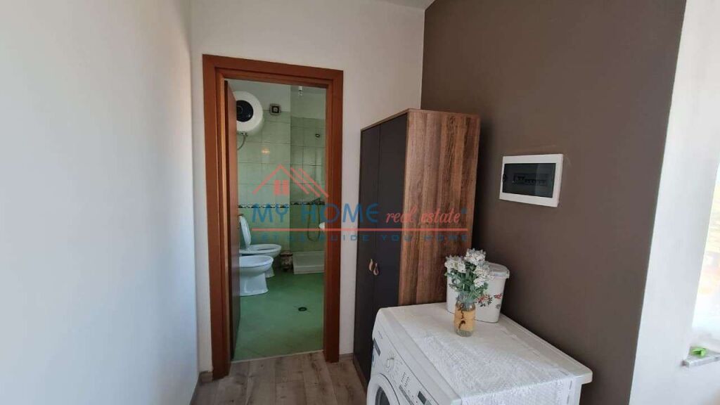 Garsoniere per qira te Rruga e Kavajes ne Tirane