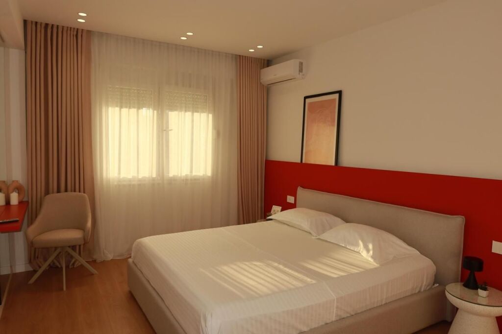 Apartament 1+1 me qira!