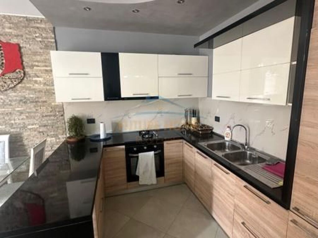 Rent, Apartment 2+1, Unaza e Re, Tirana.