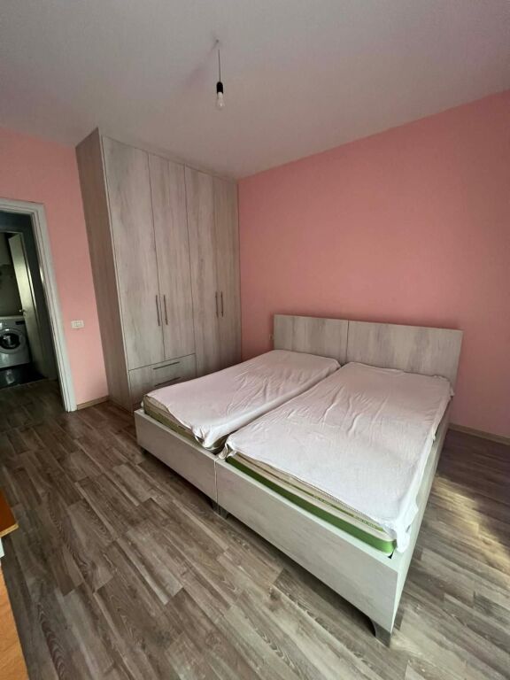 Green city Astir  jepet me qera 2+1+2 + Post Parkimi i mobiluar 115 m2