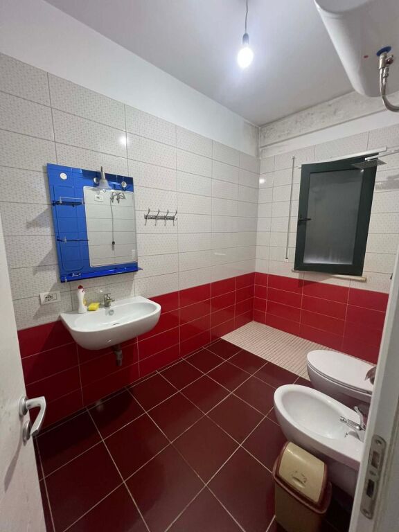 Green city Astir  jepet me qera 2+1+2 + Post Parkimi i mobiluar 115 m2