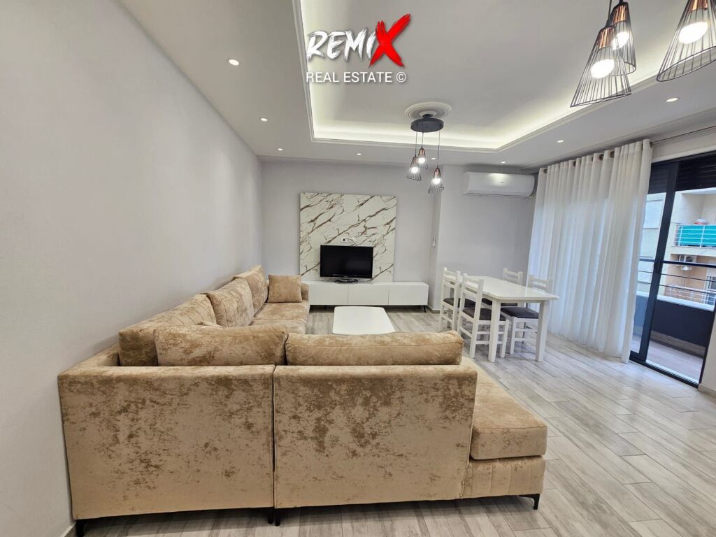 AFFITTASI APPARTAMENTO 2+1 SULLA SPIAGGIA, VICINO ALL'HOTEL ANTALYA