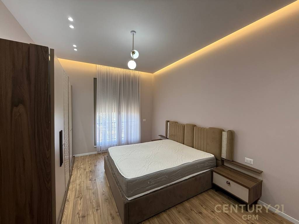 Apartment 2+1+2 bathrooms for rent at Delijorgji Complex.