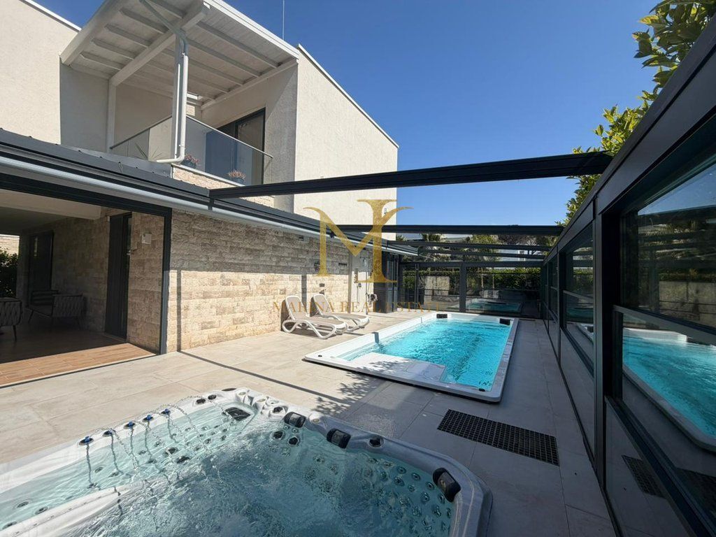 Shitet Vile Individuale në San Pietro Residence, Gjiri i Lalzit