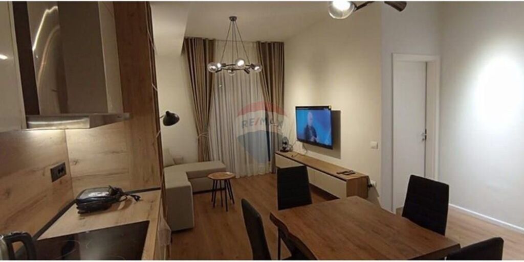 Apartament - Për Qira - Rruga Ali Demi, Tiranë