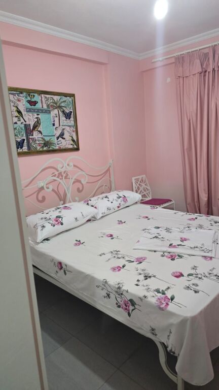 Shitet 2+1 ne Himare