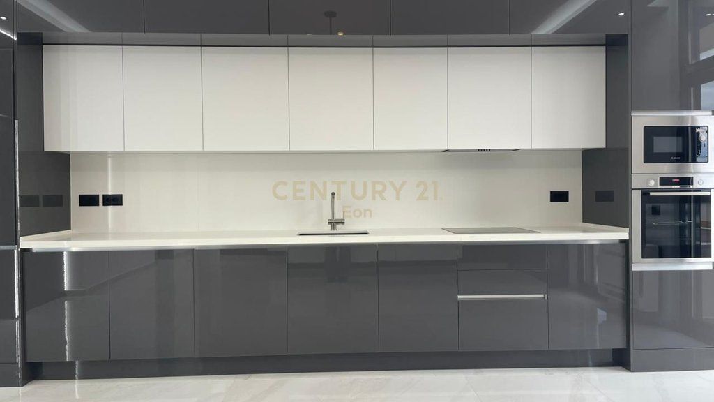 SHITET SUPER APARTAMENT 2+1+2 ME PAMJE DETI NE VOLLGA, DURRES !!