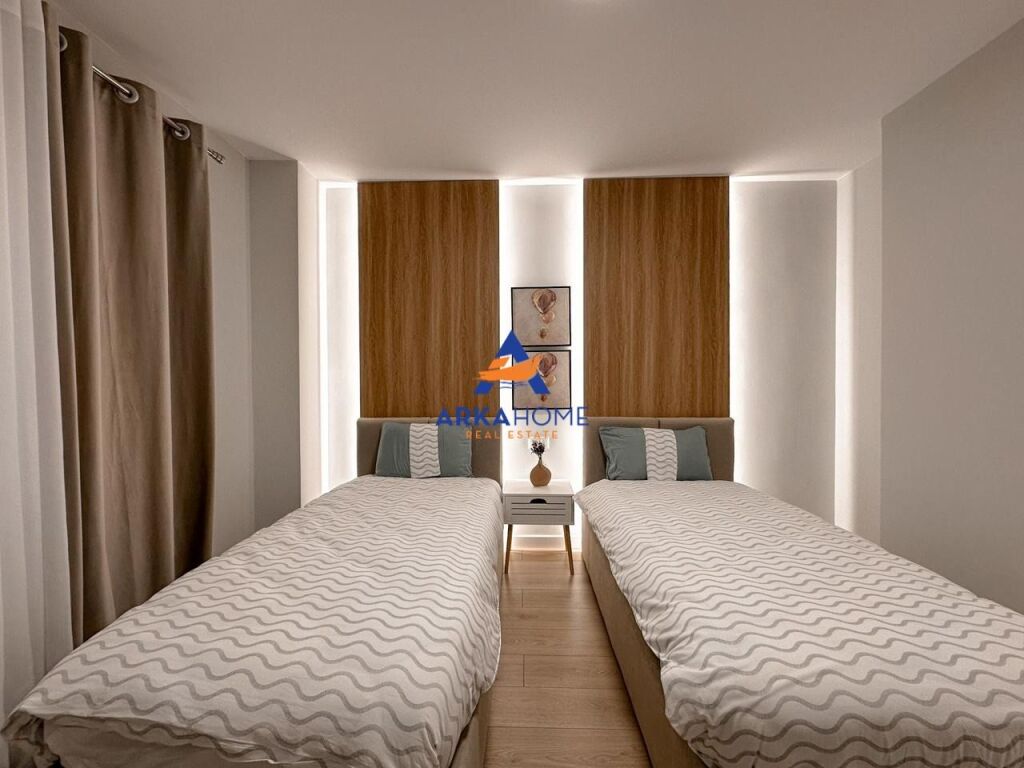 VENDESI APPARTAMENTO 2+1+BALCONE "TE ZOGU I ZI" 285.000 EURO