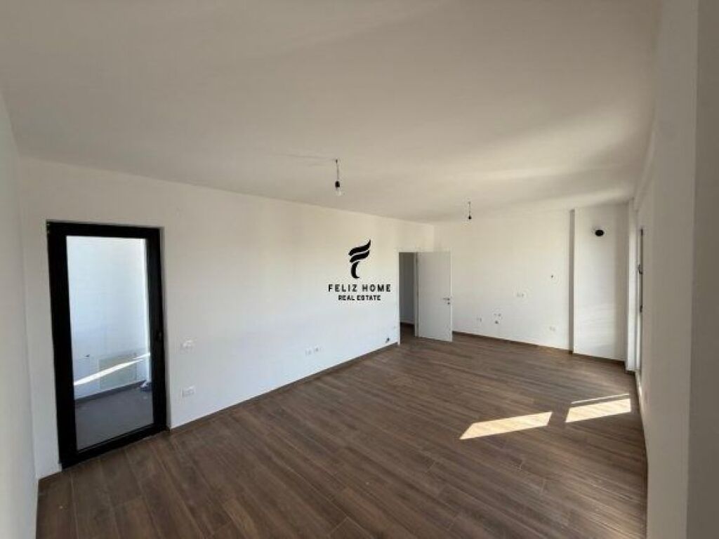 OFFICE FOR RENT 81 M2 DIBRA STREET 500 EURO FH-64757