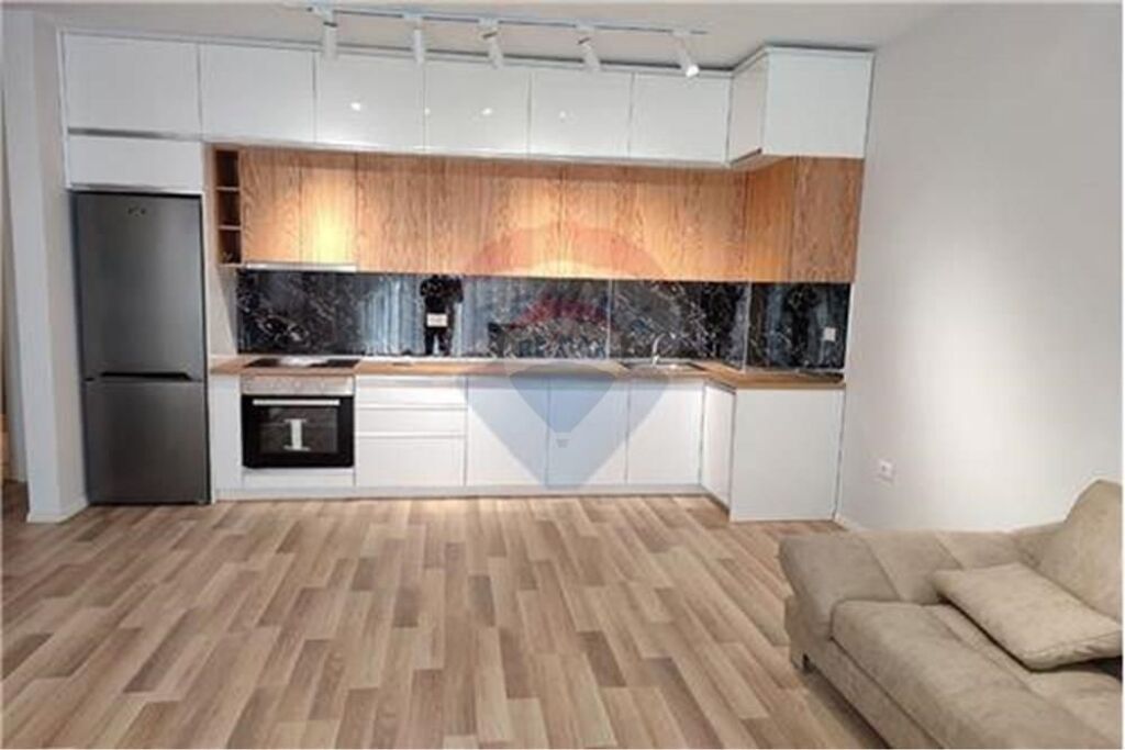 Apartment 1+1 for rent at Zogu i Zi