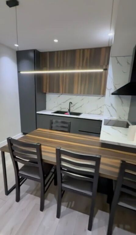 Jepet super apartament 1+1 me qera ne Astir, Artisti