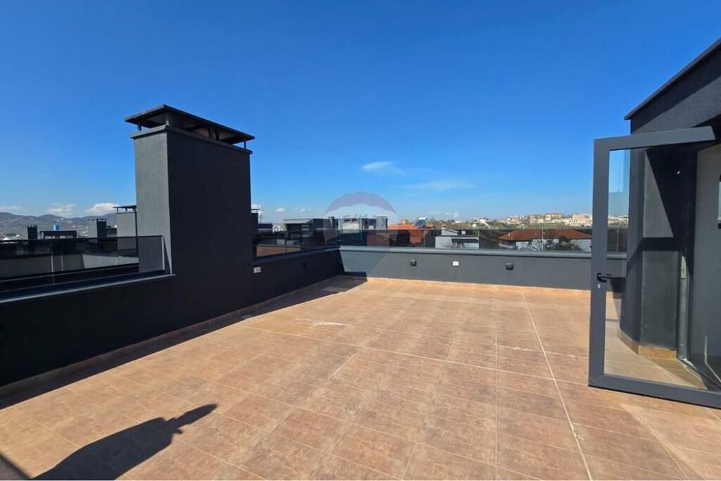 Vilë - Për Qira - Farkë, Tiranë