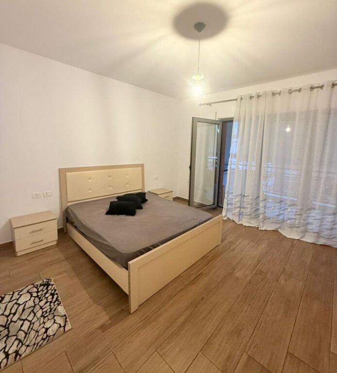 📌Jepet me Qira Apartament 2+1 me Post Parkimi – Kompleksi Delijorgji
