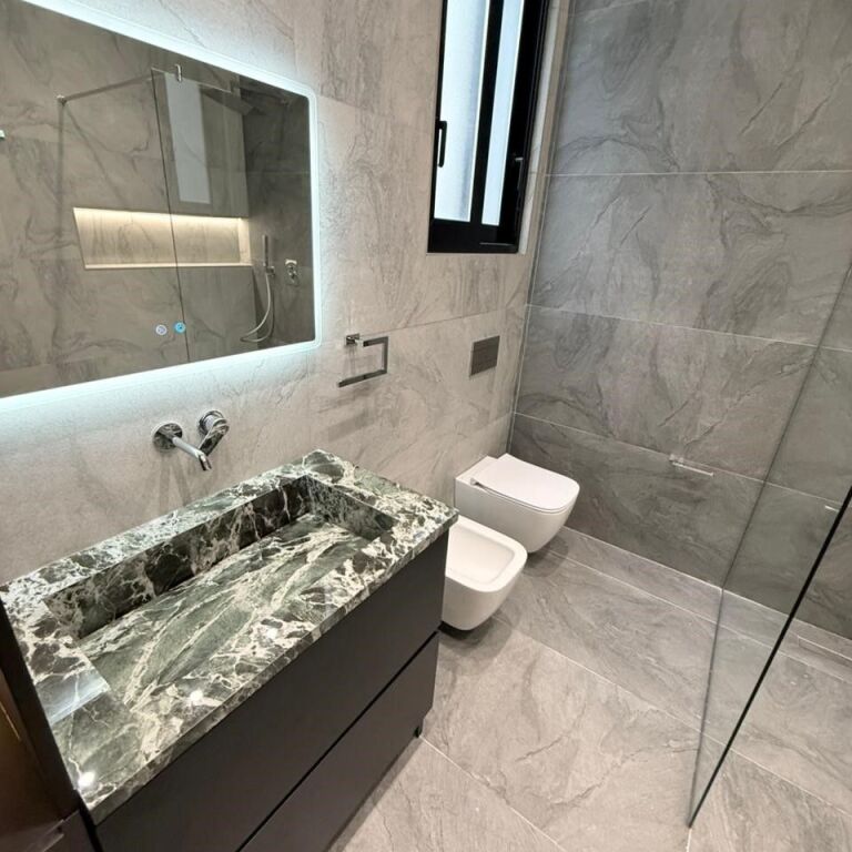 🏡 Super Vilë për Shitje – Liqeni i Thatë ✨