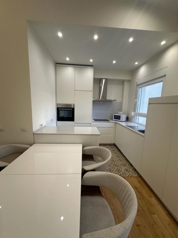 SUPER APARTAMENT 2+1+2+2 VERANDA, PREKJA E DIELLIT