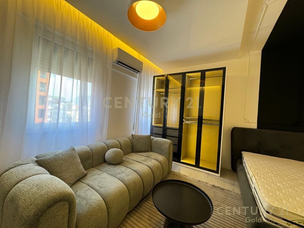 JEPET ME QERA APARTAMENT 1+1 TEK KOMPLEKSI DINAMO