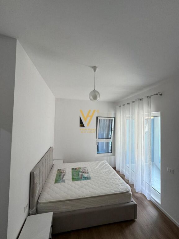 JEPET APARTAMENT 1+1 ME QIRA TE ALI DEMI 450 EURO