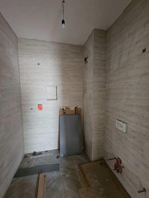 📌 Shitet apartament 2+1+2 – Kompleksi Tirana Entry 2