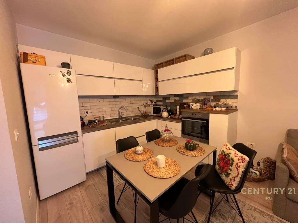 Jepet me Qira Apartament 1+1 tek Rezidenca Kodra e Diellit !
