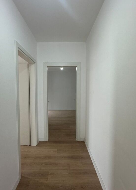 🏡 Shitet Apartament 3+1 te Komuna e Parisit