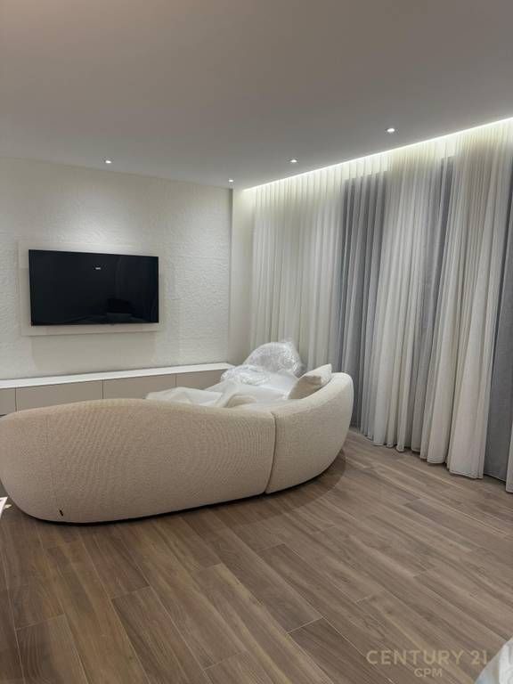 Modern 2+1 apartment for rent in the Sofia Hill residence near TEG