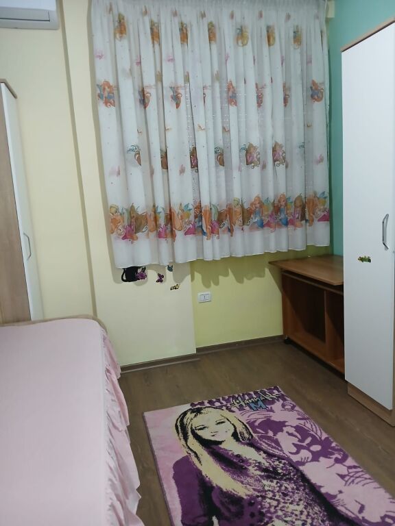 Appartamento 2+1 in affitto, 400 €, a Fresk