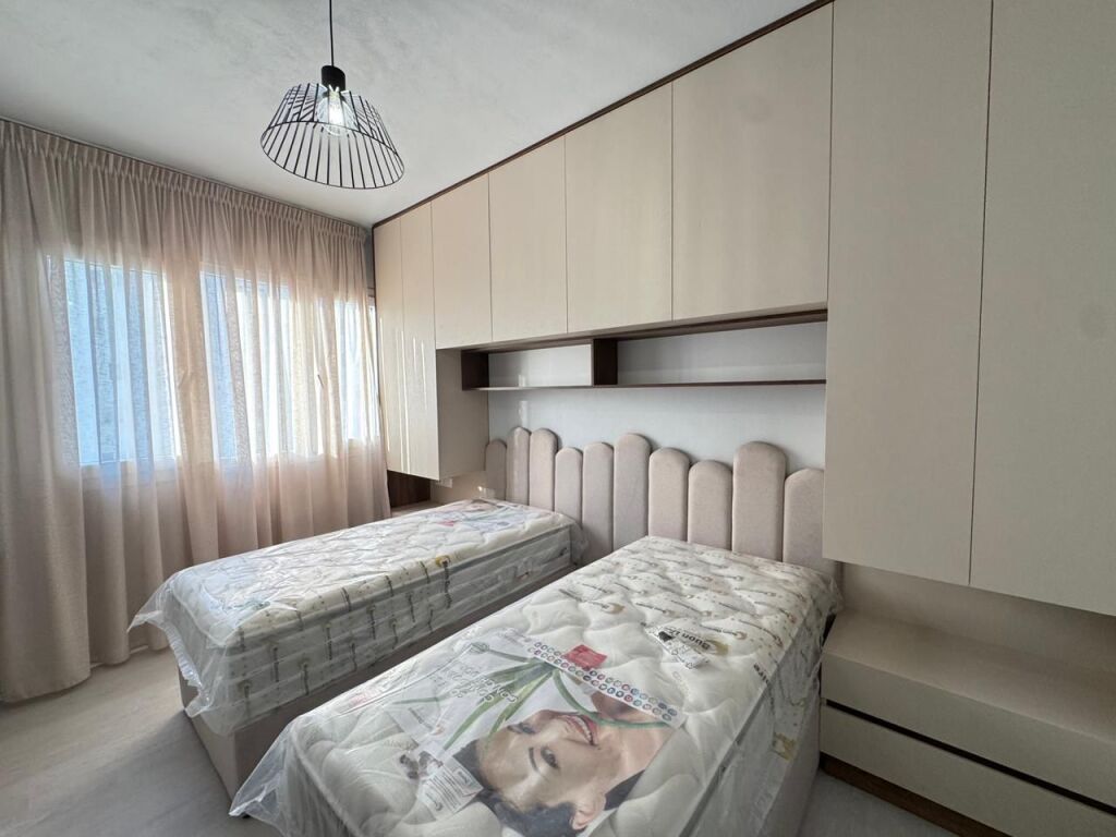 Apartment 2+1+2+Parking for rent River Residence