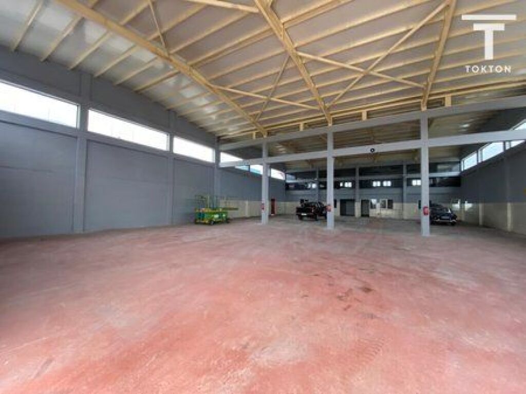 QIRA, KAPANON, RRUGA E RINASIT, TIRANE