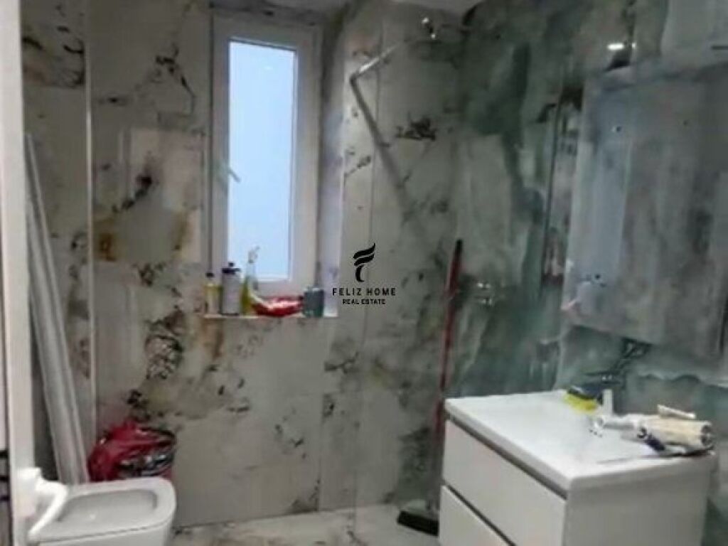 OFFICE FOR RENT 80 M2 BARRICADES STREET 1,200 EURO FH-64970