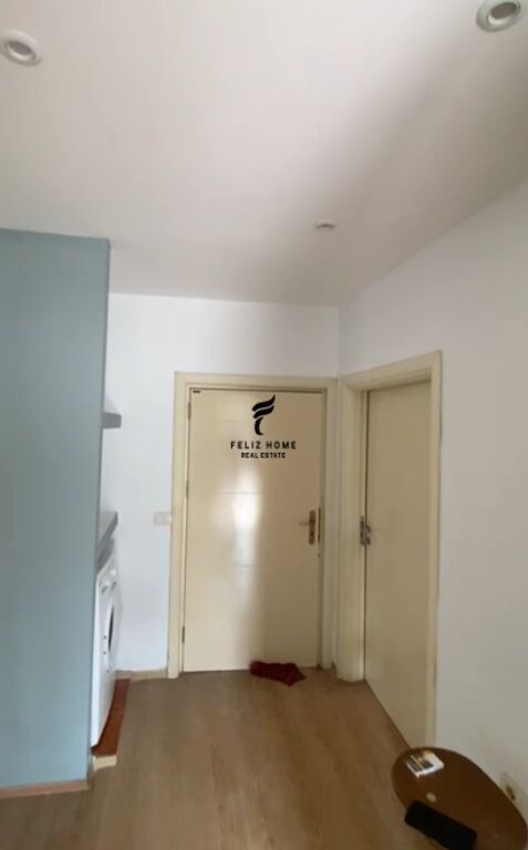 APARTAMENT ME QERA 2+1 CASA ITALIA 44.000 LEKE FH-65016