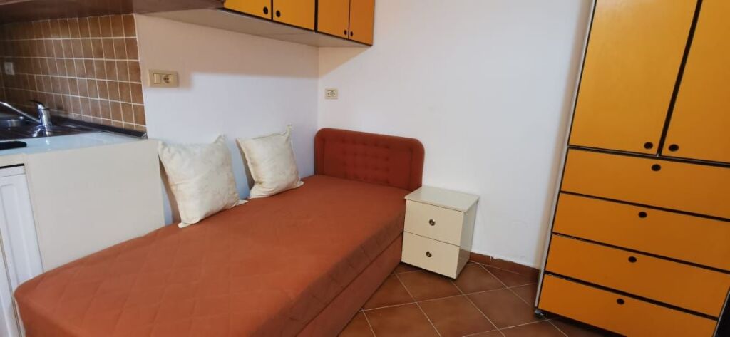 Super environment fully equipped with everything  wifi 5 min from New Boulevard