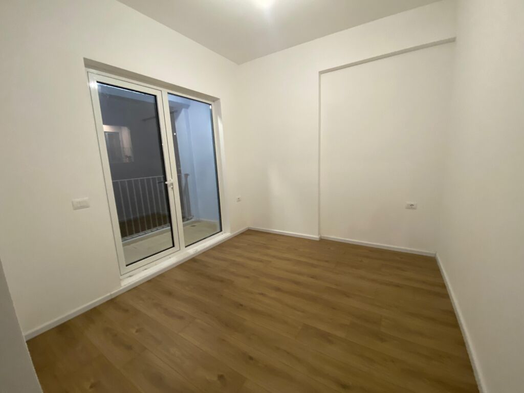 Appartamento 2+1 in affitto, vuoto