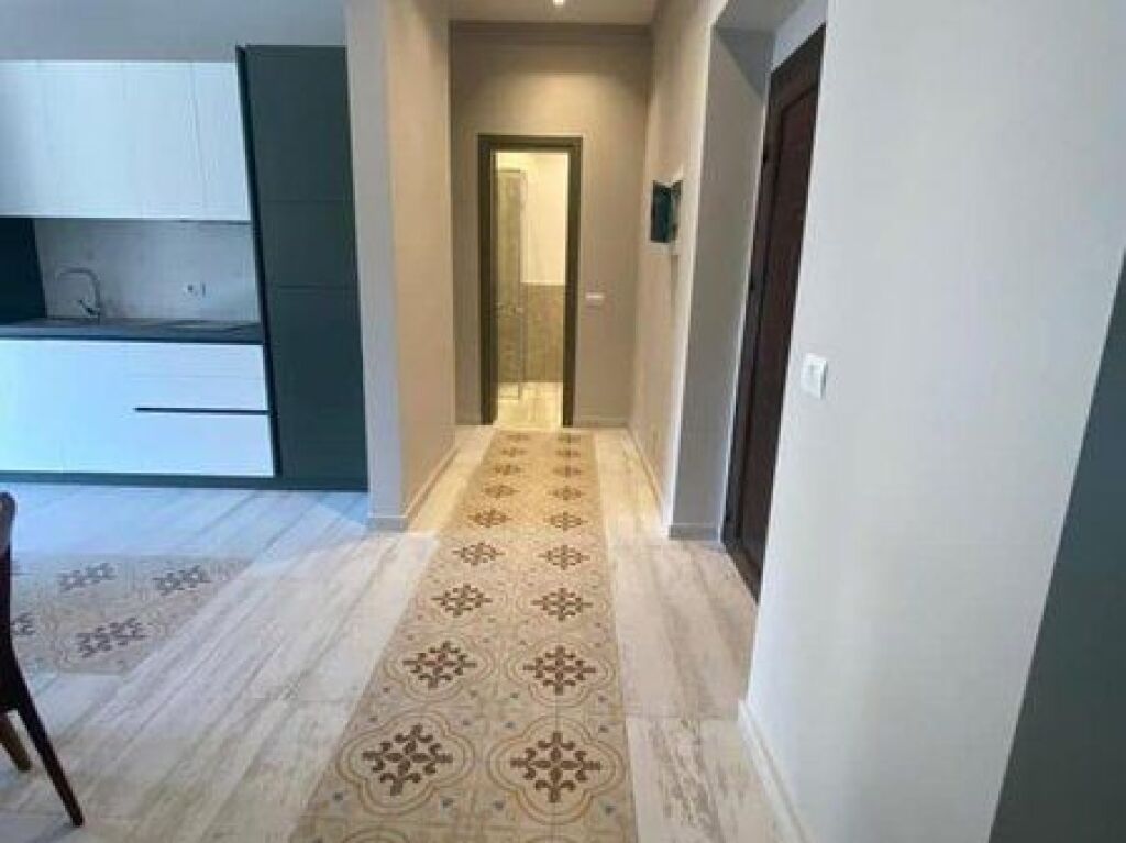 Apartament 2+1 me Qira në Rrugën e Durrësit, 650 Euro