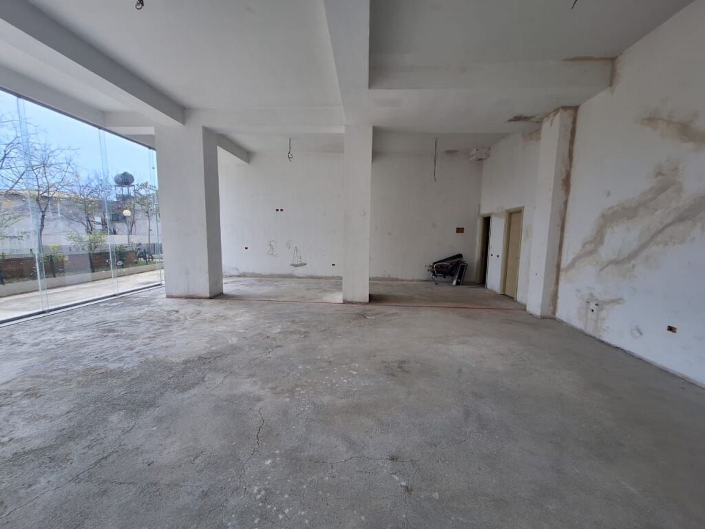 Ambient Biznesi në Shitje