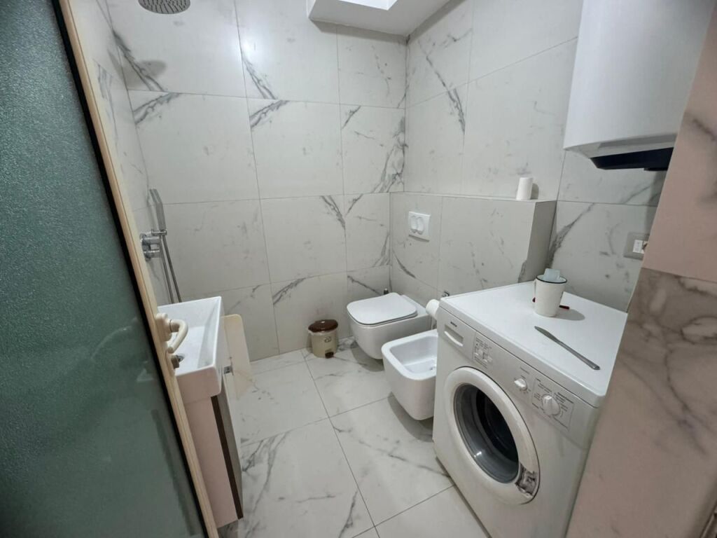 🏡 Rooms for rent – 2nd floor of a villa in Selitë e Vogël !